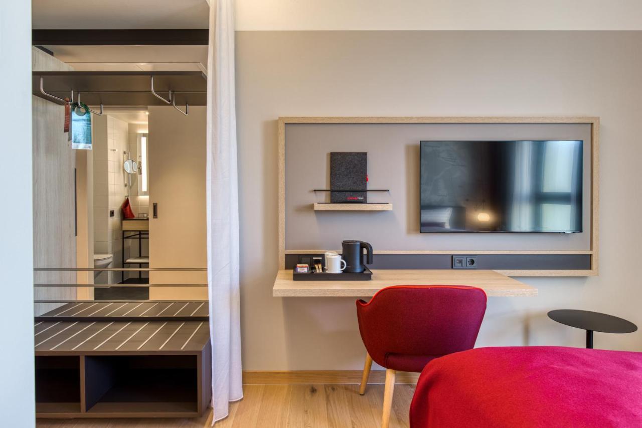 Intercityhotel Berlin Airport Ber Terminal 1 & 2 Шёнефельд Экстерьер фото Room interior