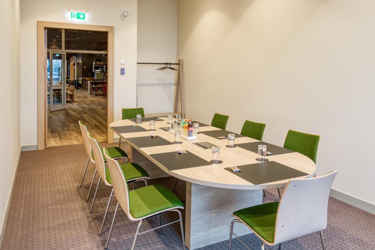 Intercityhotel Berlin Airport Ber Terminal 1 & 2 Шёнефельд Экстерьер фото Meeting room